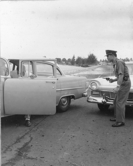 1956 officer apprehending stolen car